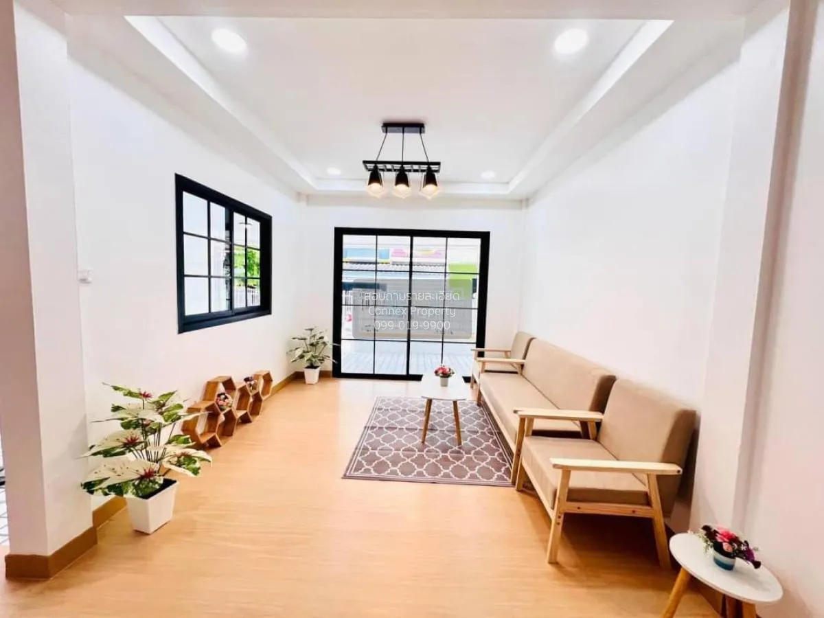 For Sale Townhouse/Townhome  , Baan Monrada 2 , newly renovated ,
