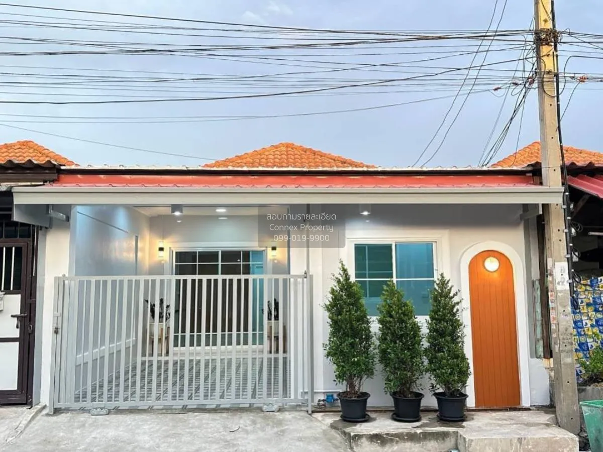 For Sale Townhouse/Townhome  , Baan Pruksa 3 Soi Watlatpladuk , n 1