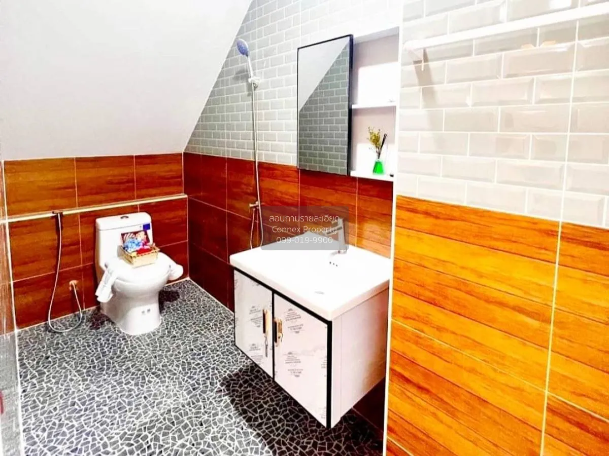 For Sale Townhouse/Townhome  , Baan Manawadee , corner unit , new