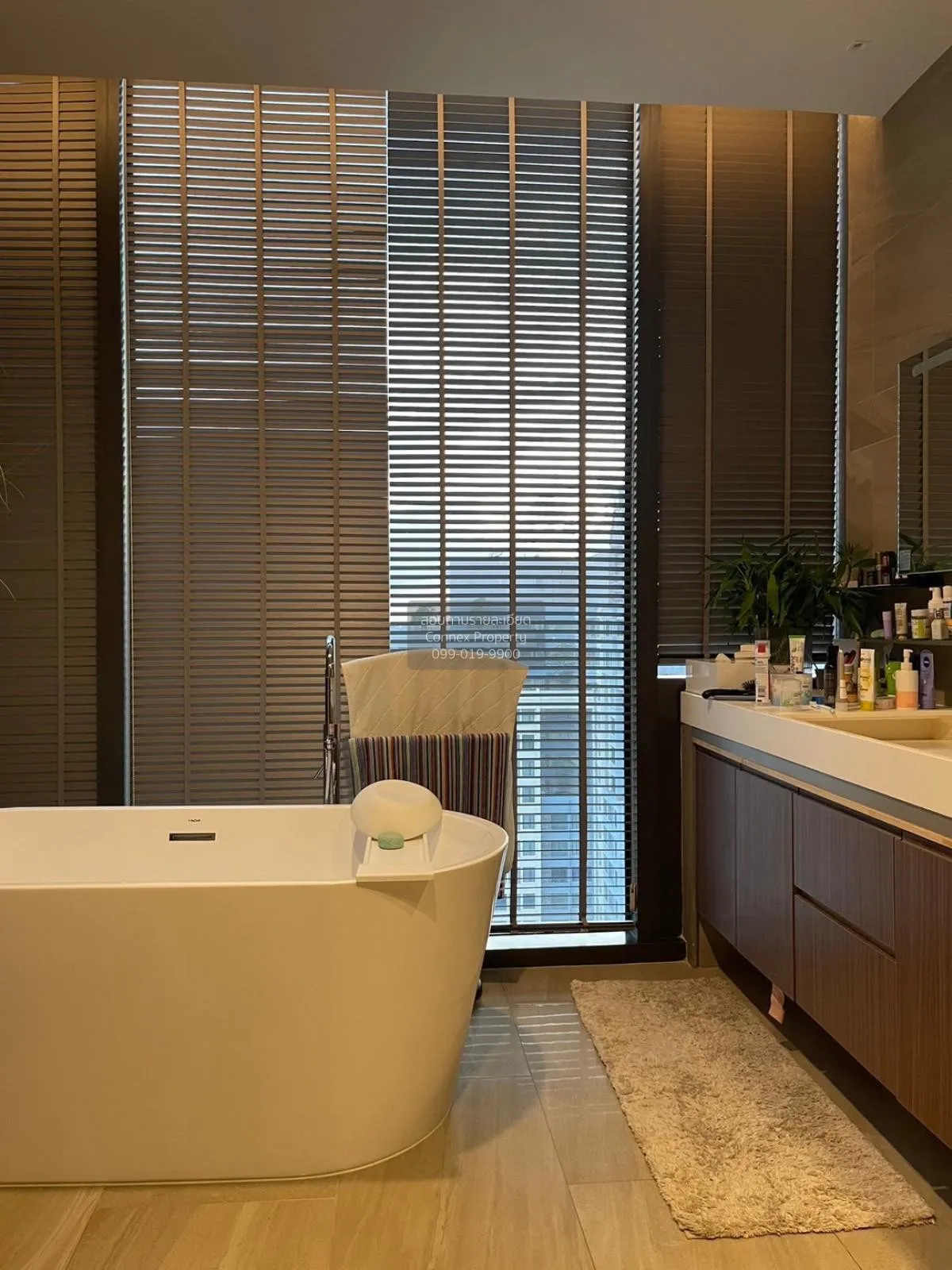 For Sale Condo , The Esse at Singha Complex , Penthouse , MRT-Phe