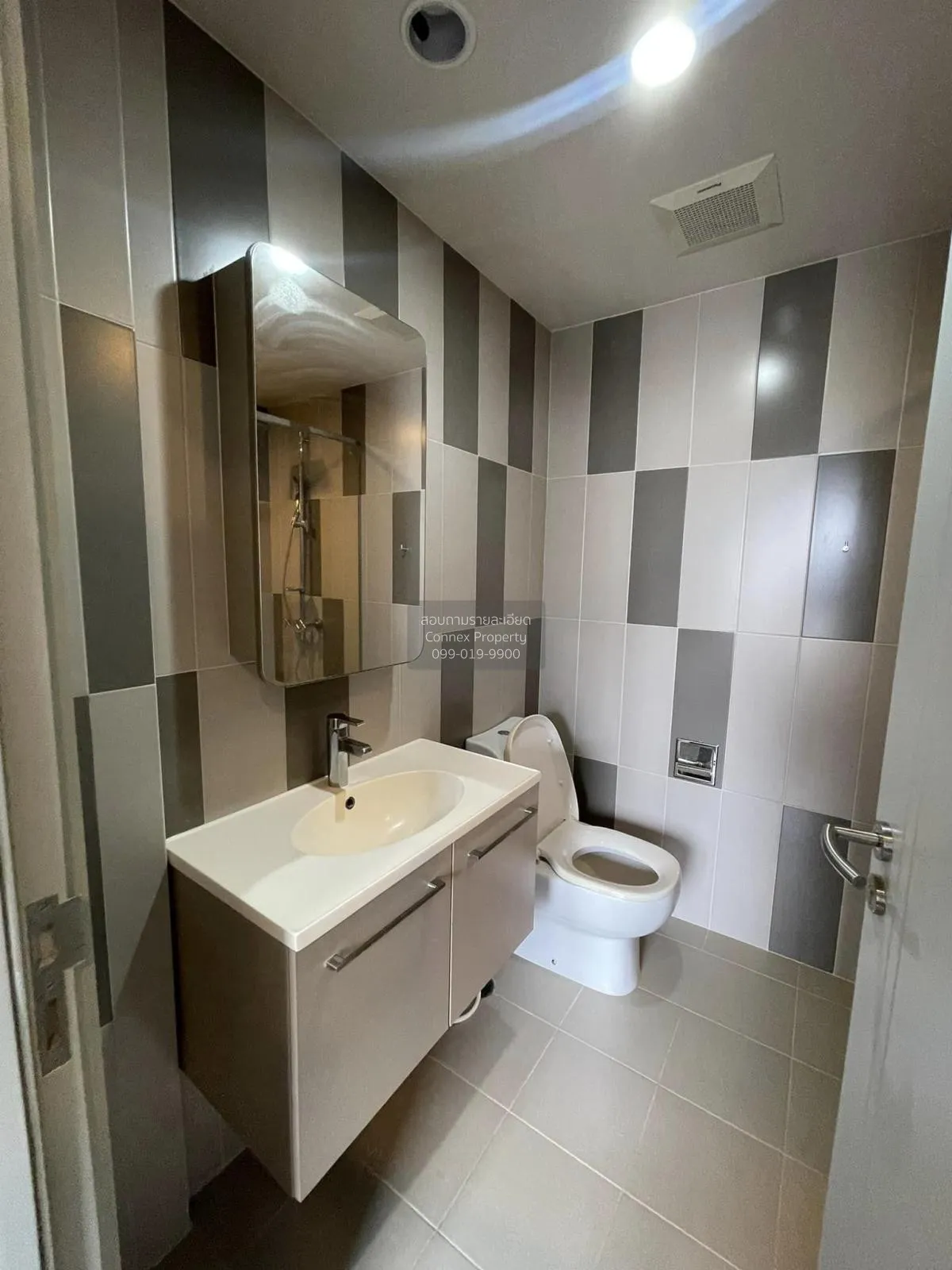 เช่าคอนโด  ออนิกซ์ พหลโยธิน BTS-สะพานควาย สามเสนใน เขต พญาไท กรุง