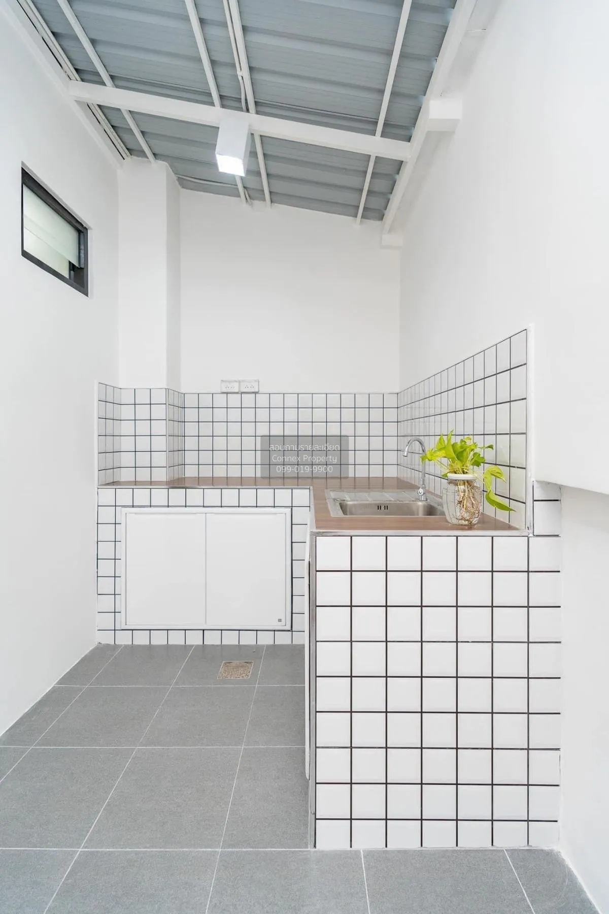 For Sale Townhouse/Townhome  ,  Baan Nanthicha 3/8 , newly renova