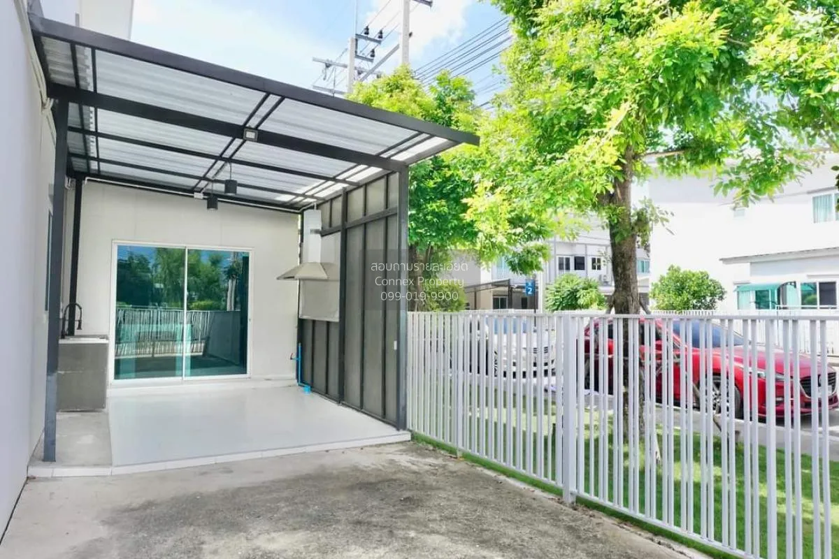 ขายทาวน์เฮ้าส์/ทาวน์โฮม  เดอะ มิราเคิล เพชรเกษม 63 โครงการ 3 ห้อง