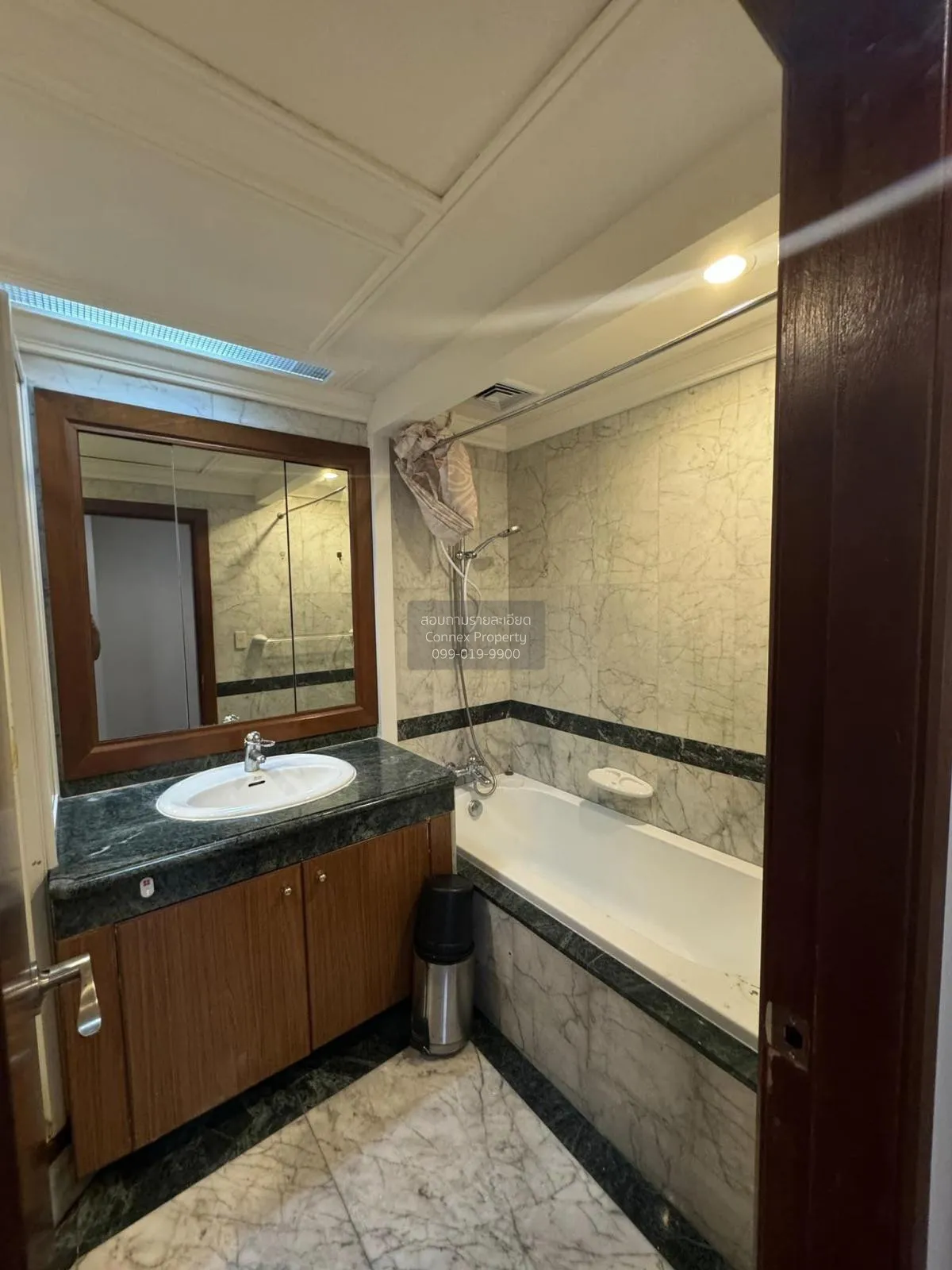 For Rent Condo , All Seasons Mansion , BTS-Phloen Chit , Lumpini 