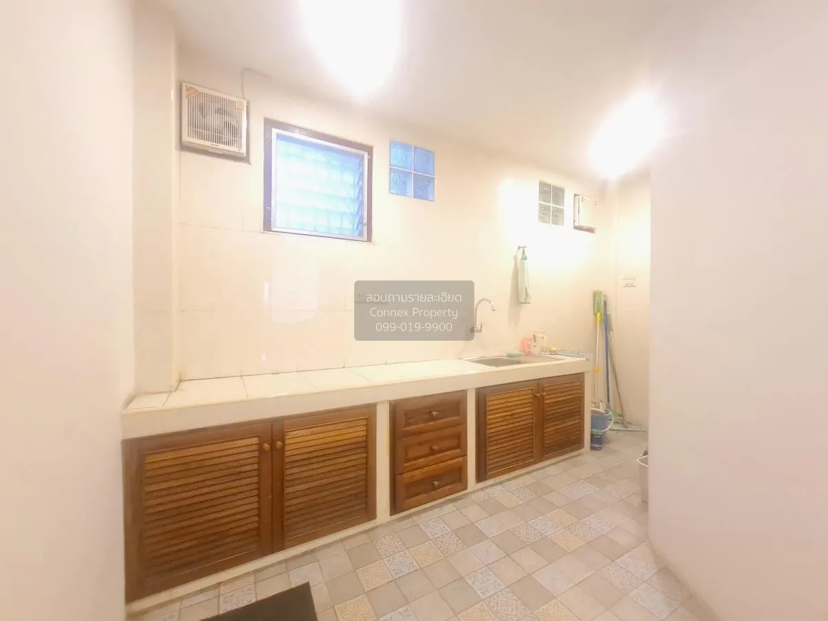 For Sale Townhouse/Townhome  , Lalinthong Srinakarin , newly reno