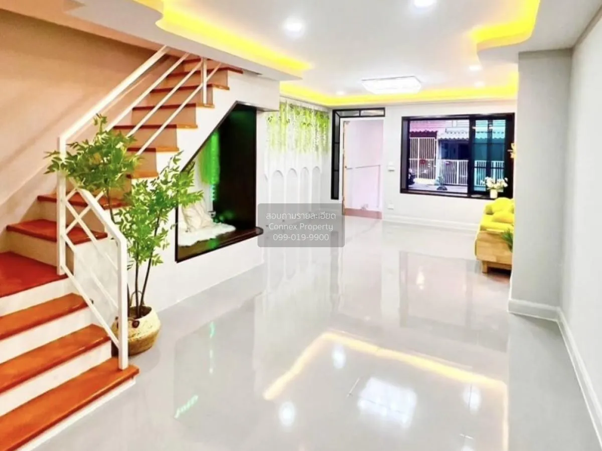 For Sale Townhouse/Townhome  , Baan Promjit , newly renovated , B 3
