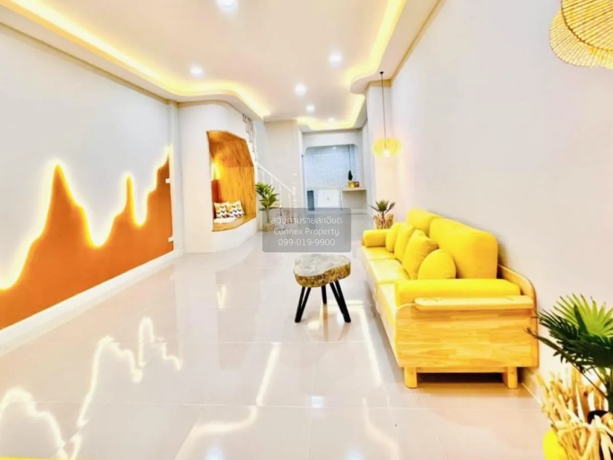 For Sale Townhouse/Townhome  , Baan Tawanna Chatuchot 12 , newly  4