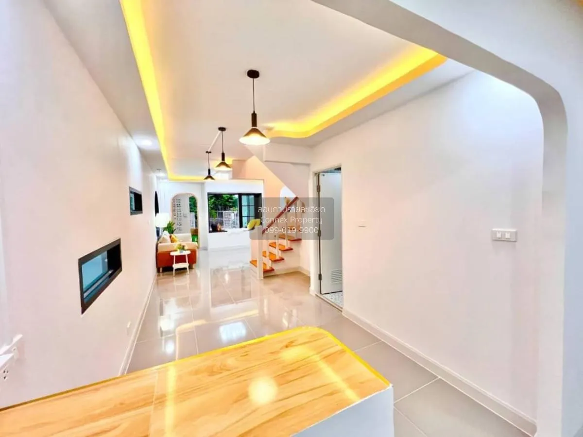 ขายทาวน์เฮ้าส์/ทาวน์โฮม  สิรารมย์ บางบัวทอง ห้องมุม รีโนเวทใหม่ พ