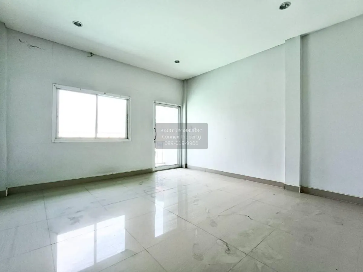 ขายอาคารพาณิชย์  ซี ทาวน์โมเดร์น เพลส วัดประดู่ เมืองสุราษฎร์ธานี