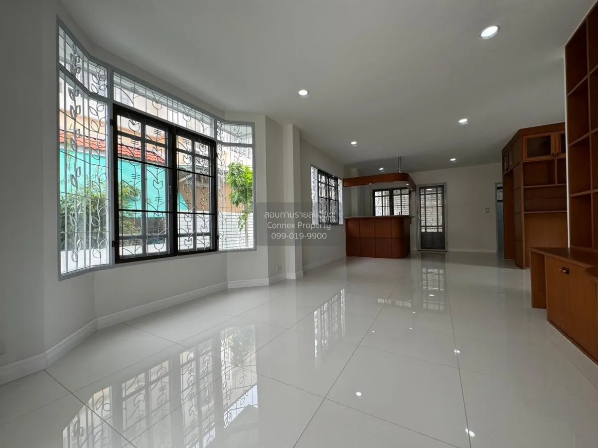 For Sale House , Vararom Prachauthit 98 , newly renovated , Thung