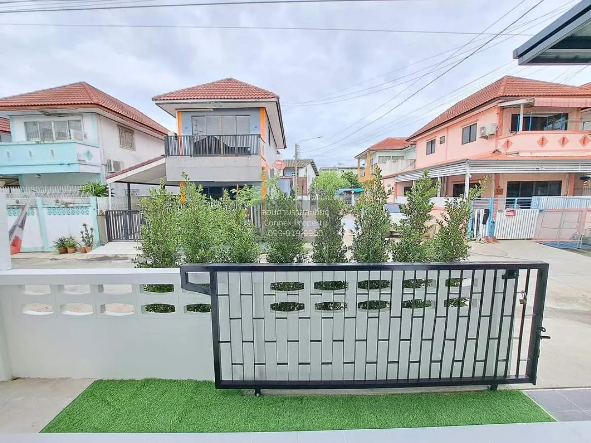 For Sale Townhouse/Townhome  , Baan Tawanthong , Nong Khaem , Non