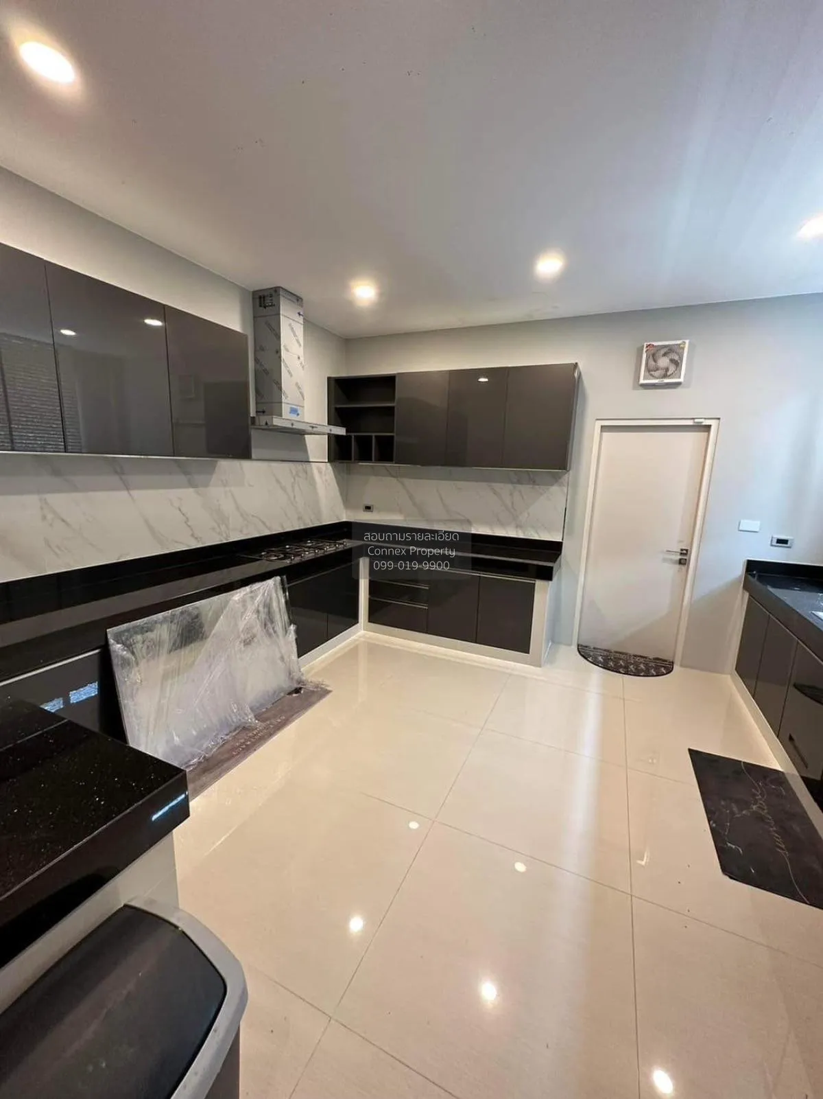 ขายบ้าน  เดอะ พาลาซโซ่ ปิ่นเกล้า ศาลาธรรมสพน์ เขต ทวีวัฒนา กรุงเท