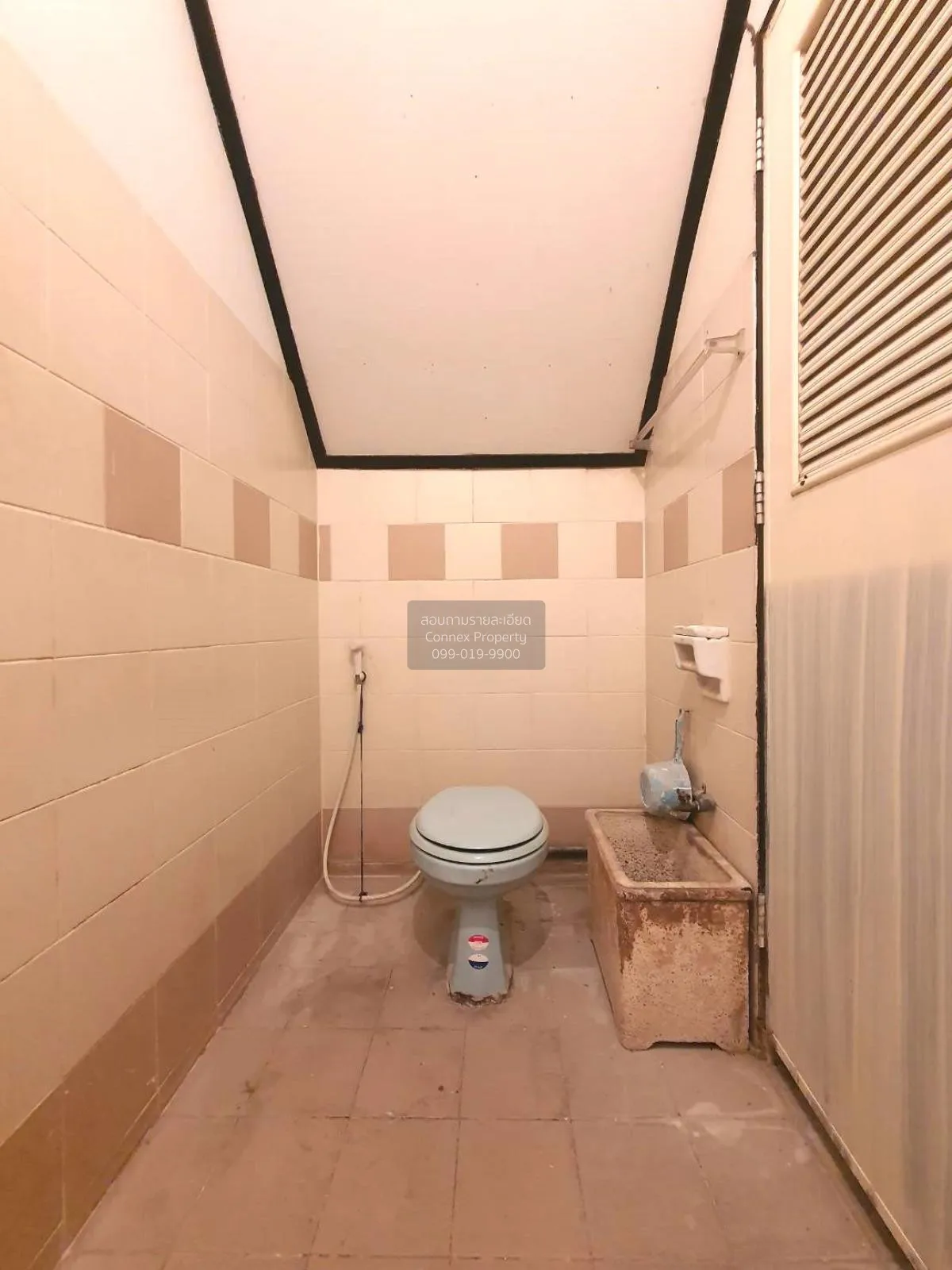 ขายทาวน์เฮ้าส์/ทาวน์โฮม  บ้านบุษกร-รัตติยา MRT-คลองบางไผ่ บางบัวท