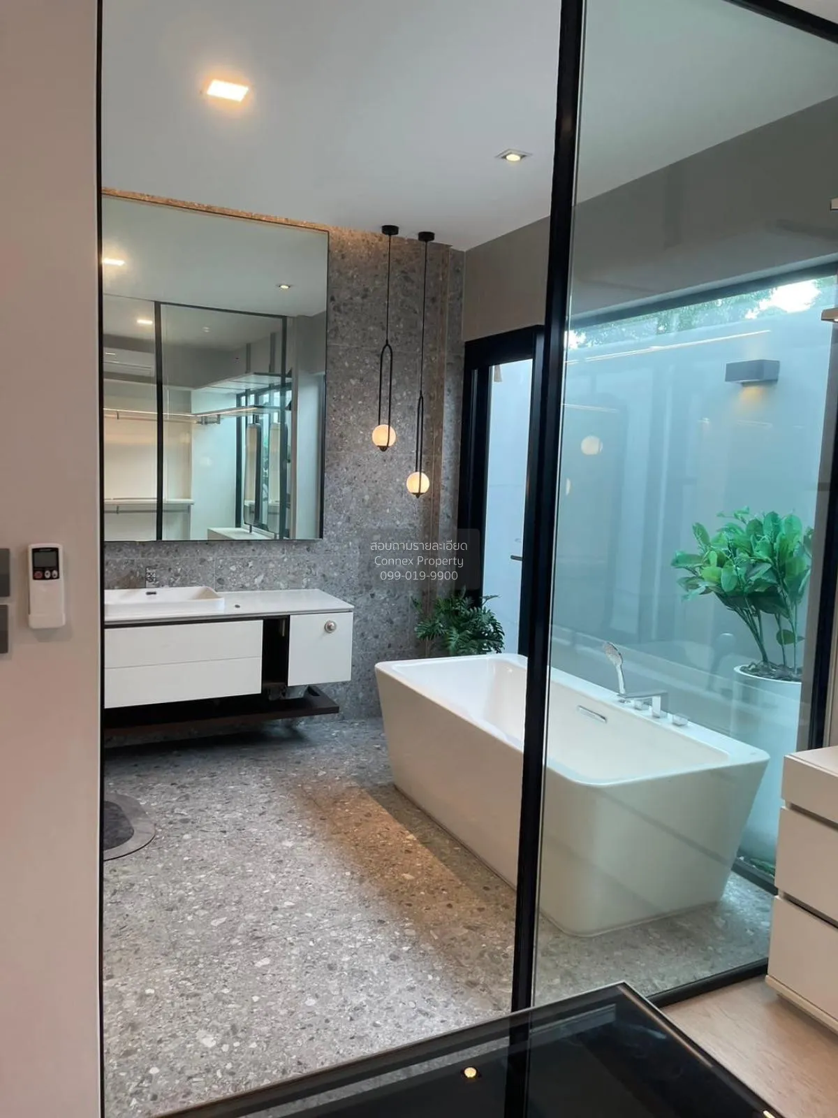 For Sale House , Nantawan Rama 9-Srinakarin , Saphan Sung , Sapha