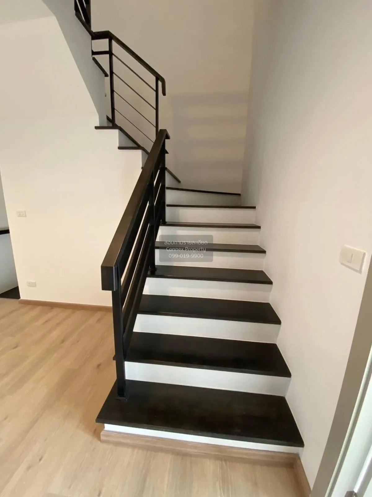 For Sale Homeoffice , Premium Place Mix Nawamin , corner unit , N