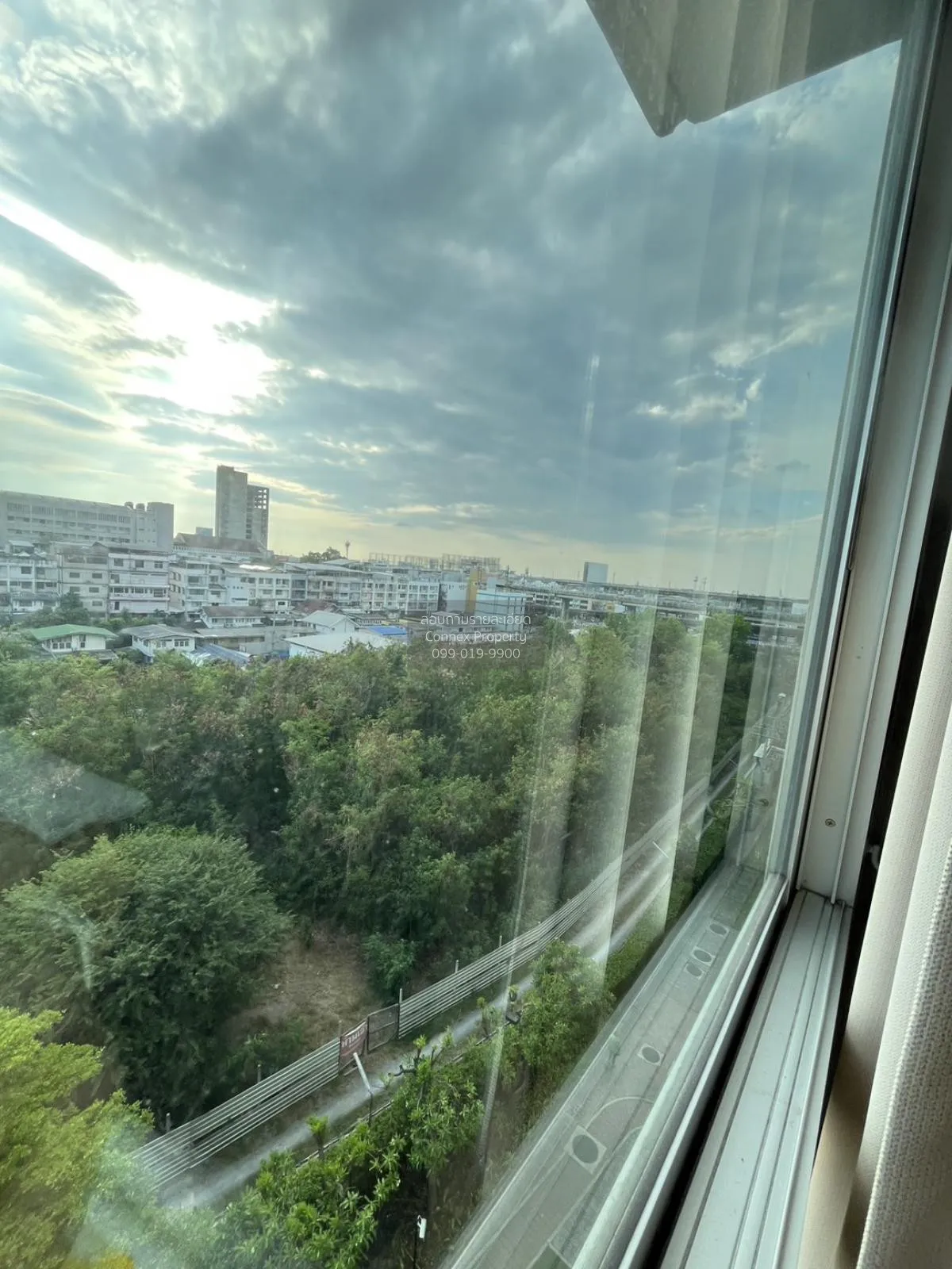 เช่าคอนโด  ลุมพินี เพลส บรมราชชนนี - ปิ่นเกล้า ตลิ่งชัน เขต ตลิ่ง