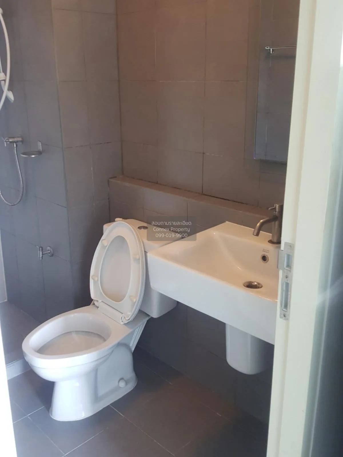 ขายคอนโด  ดีคอนโด แคมปัส รีสอร์ท บางนา บางบ่อ บางบ่อ สมุทรปราการ 