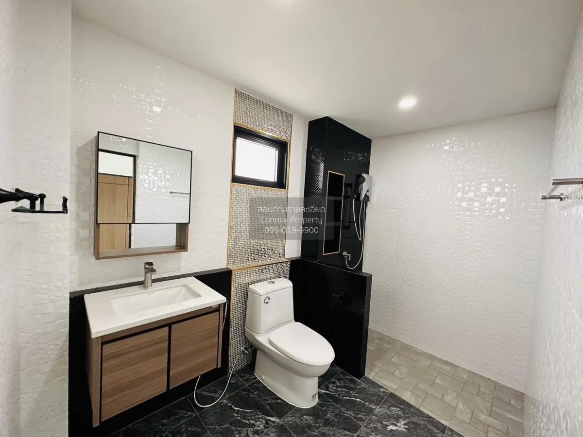 For Sale Single house with business, Kok Ko Subdistrict, Mueang L