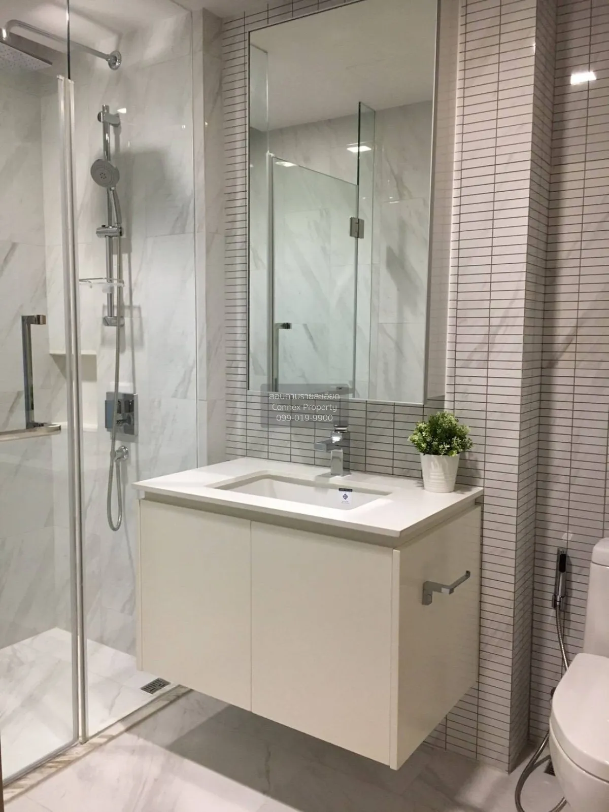 เช่าคอนโด  ไฮด์ สุขุมวิท 11 BTS-นานา คลองเตยเหนือ เขต วัฒนา กรุงเ