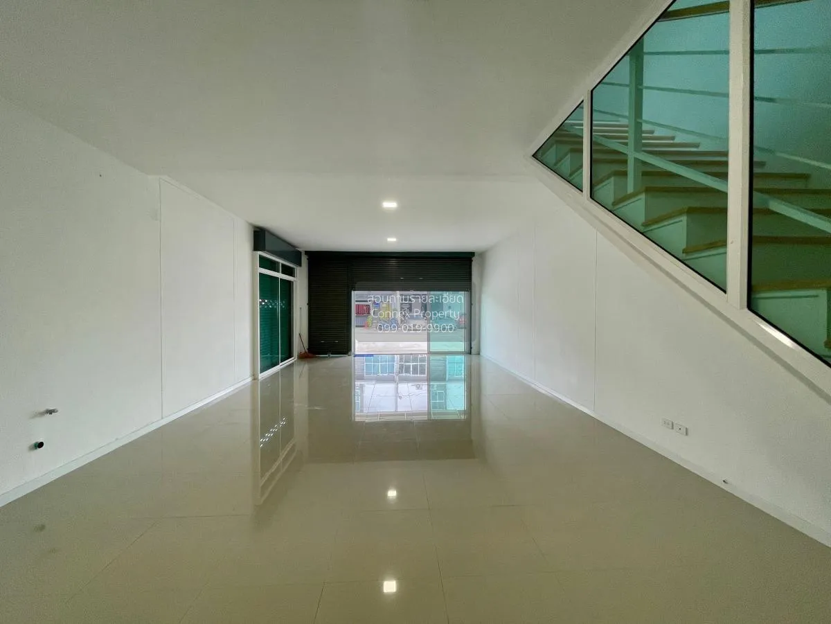 For Sale Commercial Building ,  Baan Pruksa Prime 95/1 Soi Kantan 2