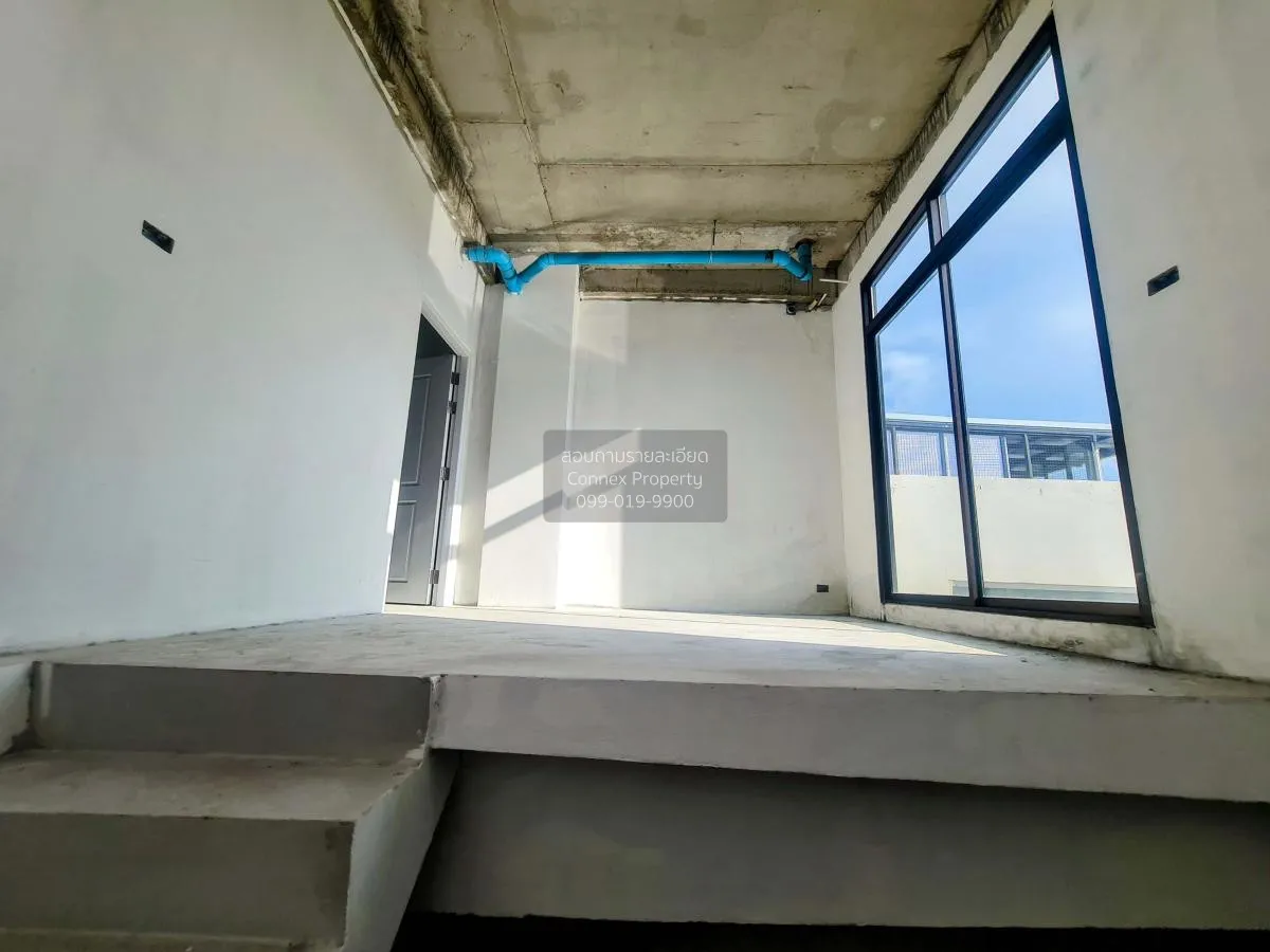 ขายอาคารพาณิชย์  ชิค ดิสทริคท์ ราม 53 ชั้นสูง วังทองหลาง เขต วังท