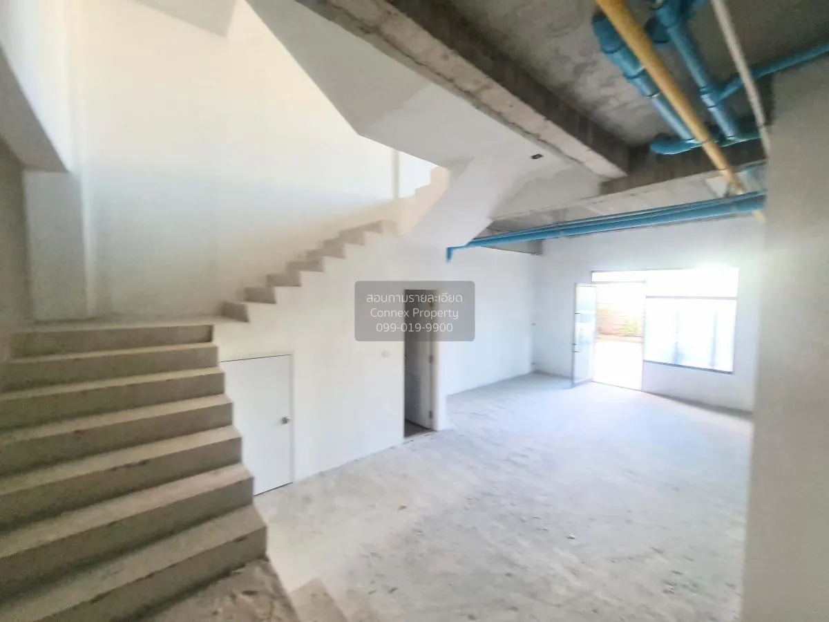 ขายอาคารพาณิชย์  ชิค ดิสทริคท์ ราม 53 ชั้นสูง วังทองหลาง เขต วังท 4