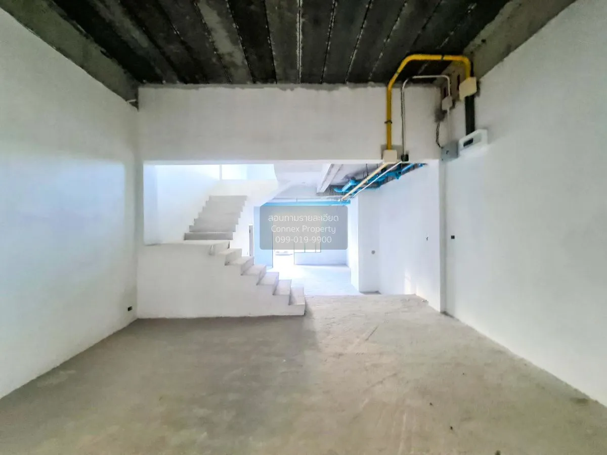 ขายอาคารพาณิชย์  ชิค ดิสทริคท์ ราม 53 ชั้นสูง วังทองหลาง เขต วังท