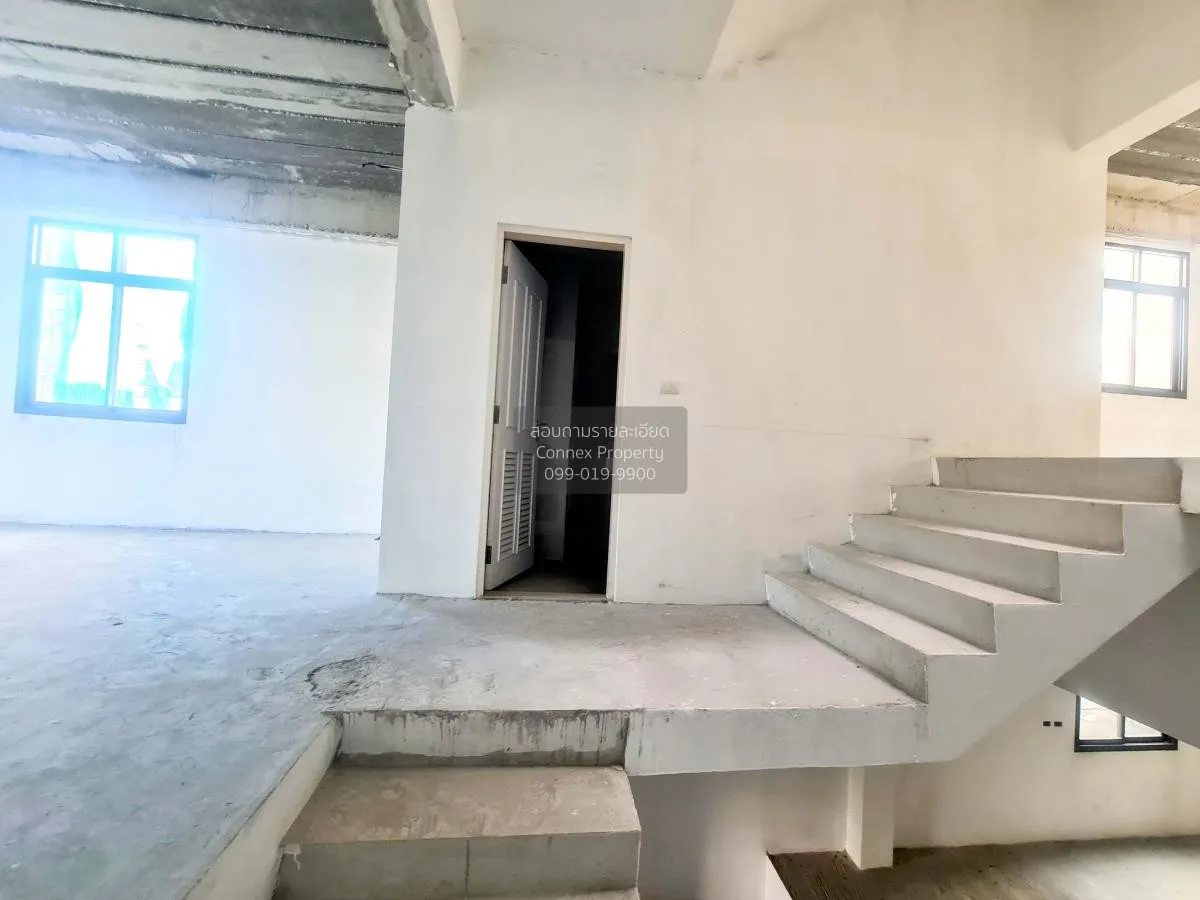 ขายอาคารพาณิชย์  ชิค ดิสทริคท์ ราม 53 ชั้นสูง วังทองหลาง เขต วังท