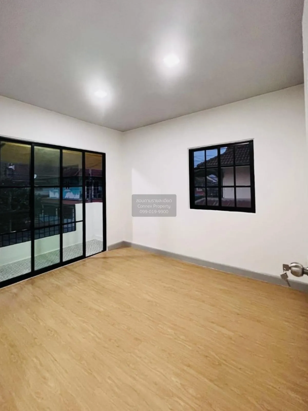 ขายทาวน์เฮ้าส์/ทาวน์โฮม  บ้านพฤกษา 11 ห้องมุม รีโนเวทใหม่ คลองสาม