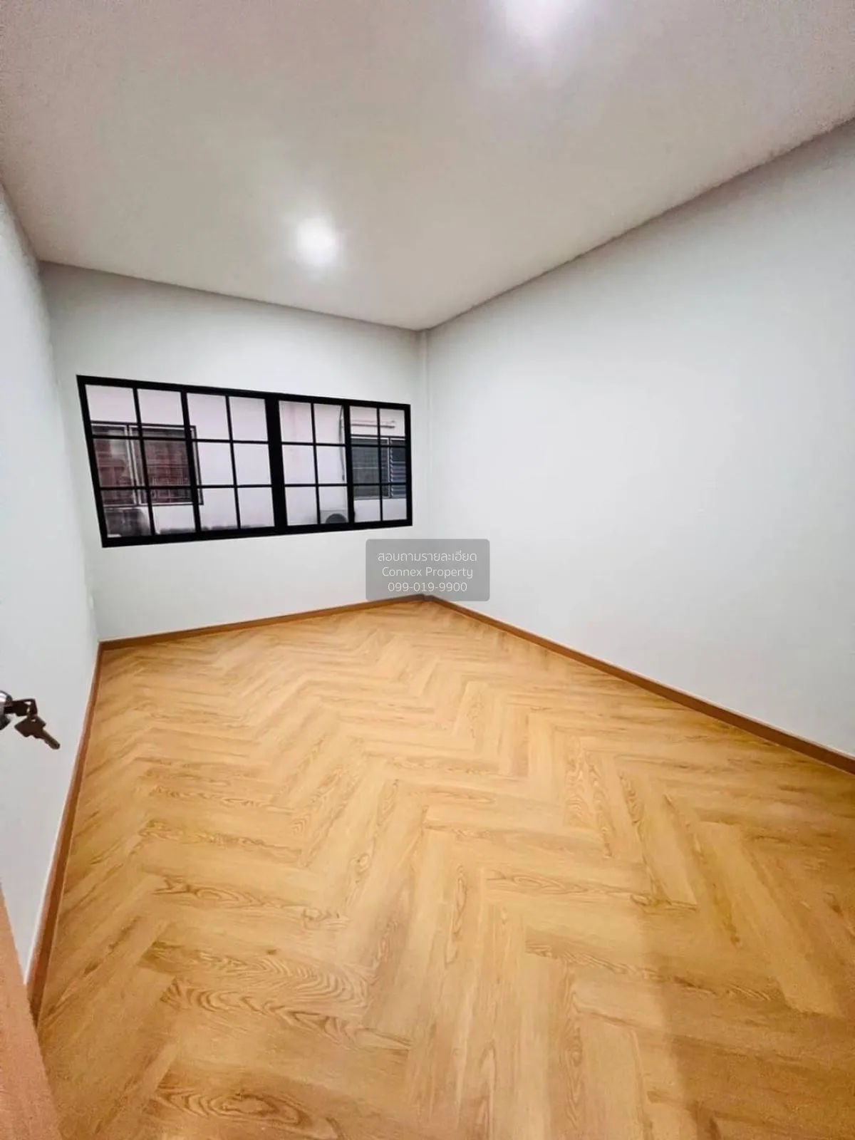 ขายทาวน์เฮ้าส์/ทาวน์โฮม  บ้านพิชาดา ห้องมุม รีโนเวทใหม่ พิมลราช บ