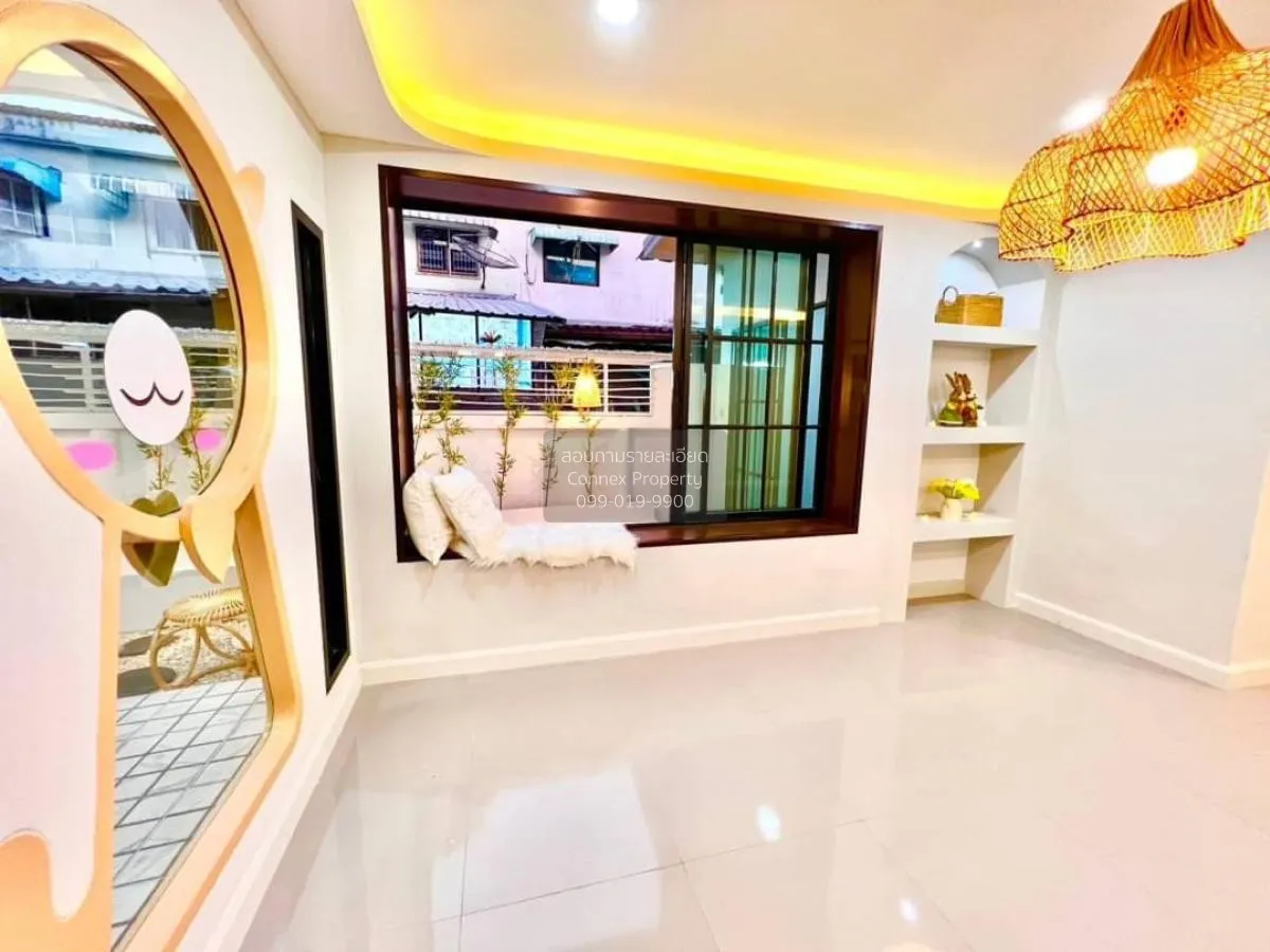 ขายทาวน์เฮ้าส์/ทาวน์โฮม  บ้านพิชาดา ห้องมุม รีโนเวทใหม่ พิมลราช บ