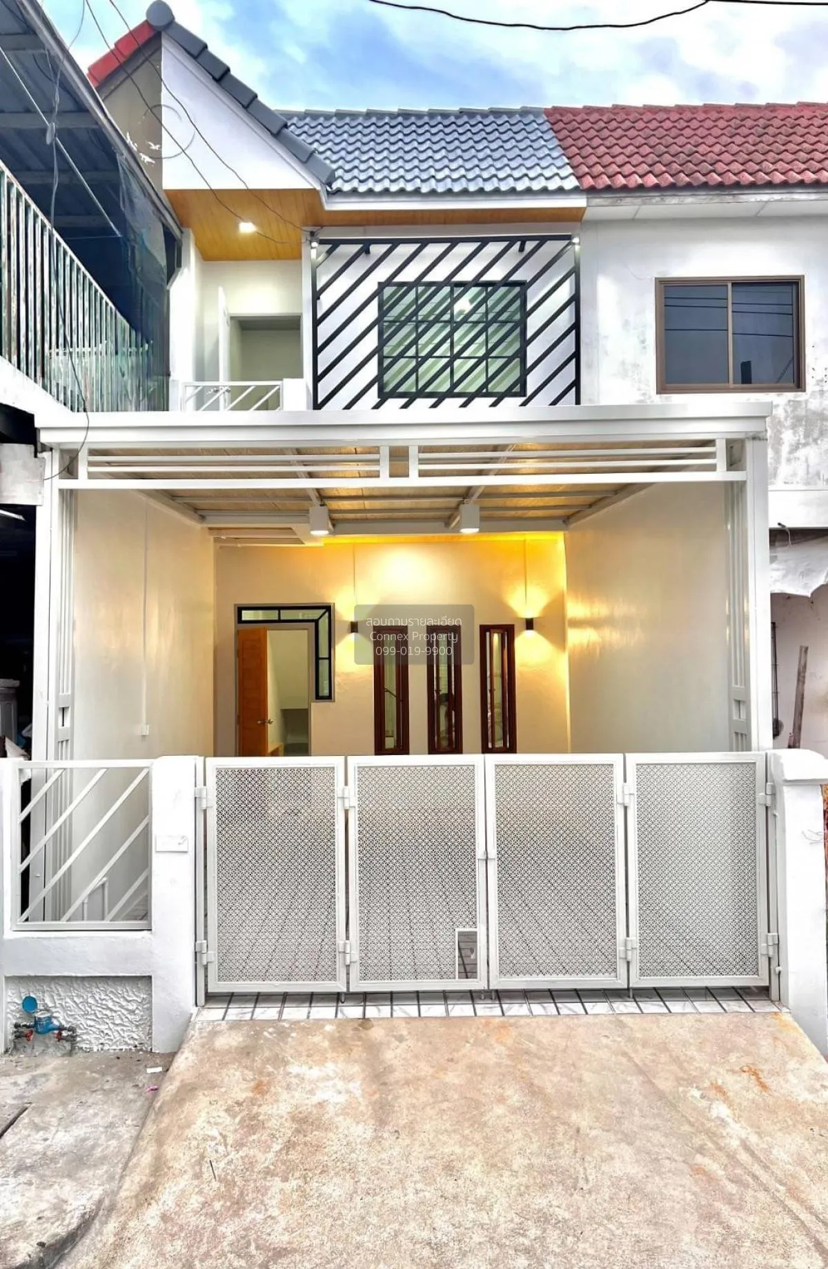For Sale Townhouse/Townhome  , Asia Home Town , newly renovated , 1