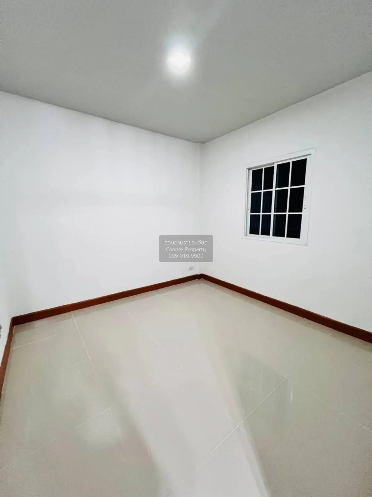 ขายทาวน์เฮ้าส์/ทาวน์โฮม  หมู่บ้านปิยวรารมย์ คลอง 4 รีโนเวทใหม่ บึ