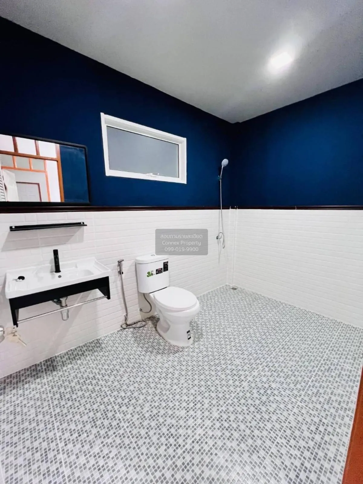 ขายทาวน์เฮ้าส์/ทาวน์โฮม  หมู่บ้านปิยวรารมย์ คลอง 4 รีโนเวทใหม่ บึ