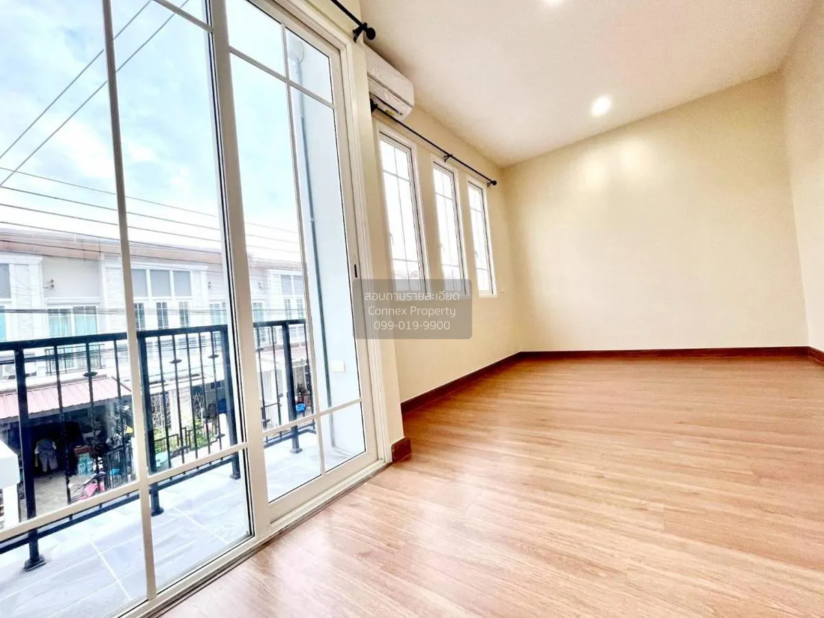 ขายทาวน์เฮ้าส์ ทาวน์โฮม  โกลเด้น ทาวน์ 3 บางนา-สวนหลวง รีโนเวทใหม