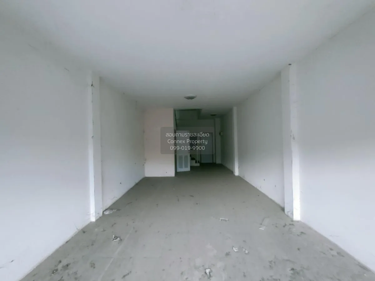 For Sale Commercial building, Bus Terminal 3 , Mueang Kao , Muean 2