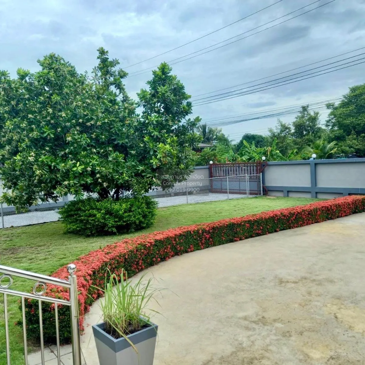 ขายบ้าน 2 หลังบนที่ดิน 1 ไร่ ต.สระกระเทียม จ.นครปฐม สระกระเทียม เ 2