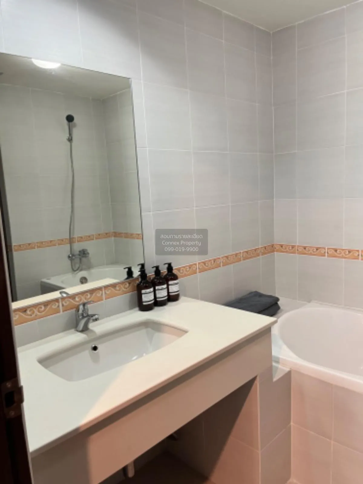 เช่าคอนโด  เลอร์ โคซี่ เอกมัย 28 BTS-เอกมัย คลองเตยเหนือ เขต วัฒน