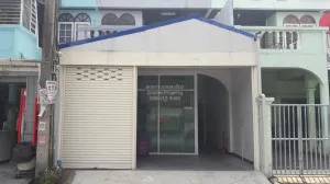 ขายทาวน์เฮ้าส์พร้อมอยู่ ซอยพหลโยธิน 67 หน้ากว้าง รีโนเวทใหม่ อนุสาวรีย์ เขต บางเขน กรุงเทพ CX-102986