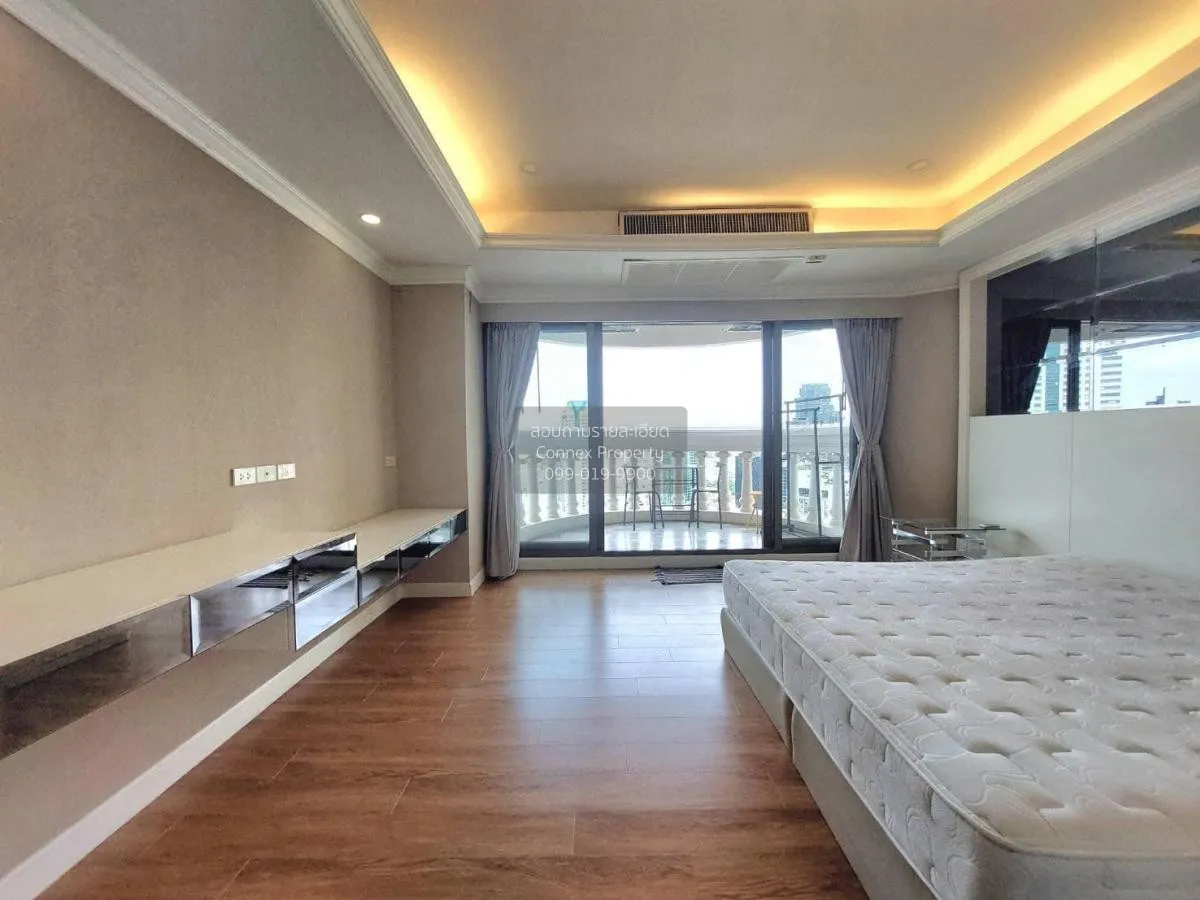 For Rent Condo , State Tower , BTS-Saphan Taksin , Silom , Bang R 3
