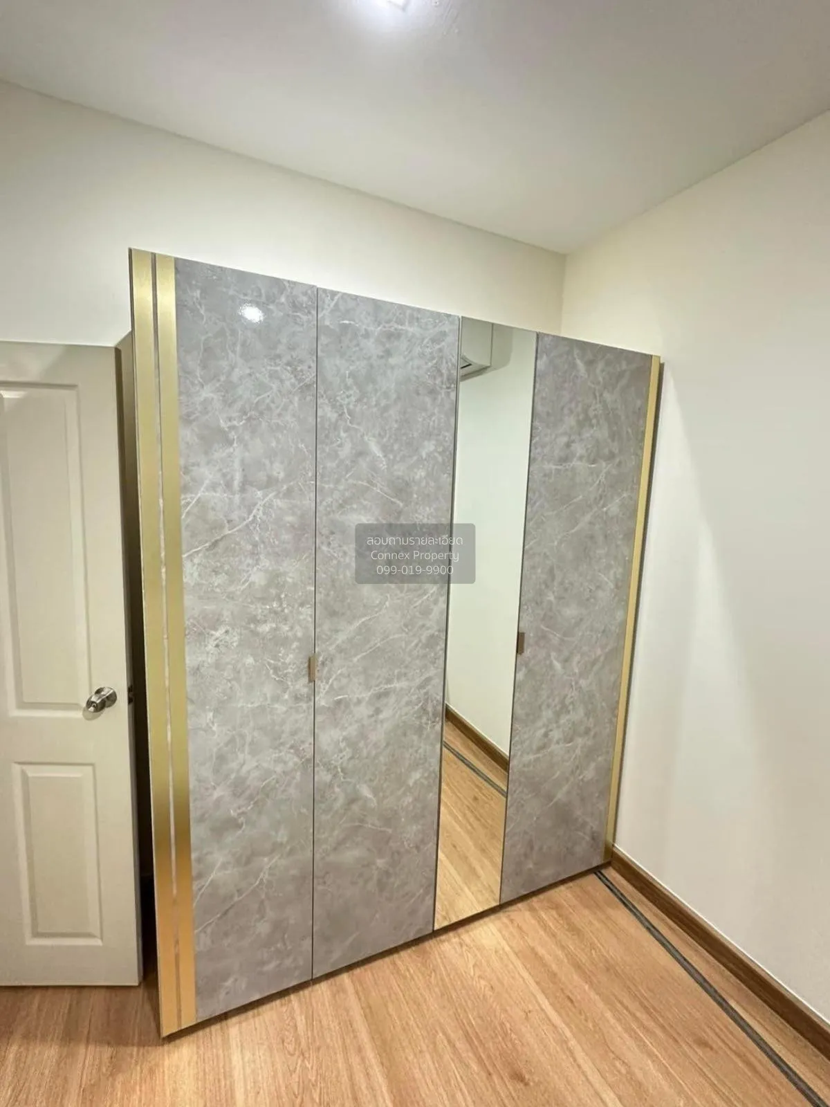 ขายทาวน์เฮ้าส์/ทาวน์โฮม  โกลเด้น ทาวน์ บางนา-สวนหลวง ดอกไม้ เขต ป