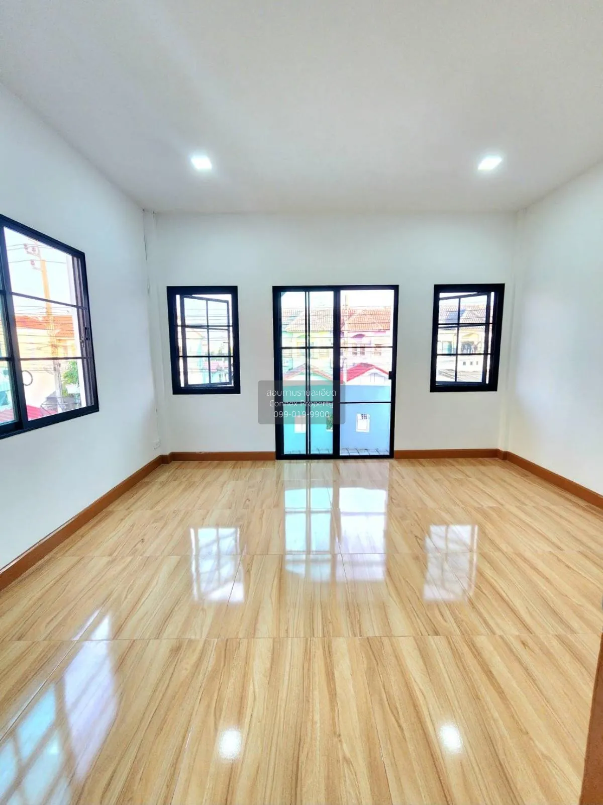 For Sale Townhouse/Townhome  , Asia Home Town , Sai Noi , Sai Noi