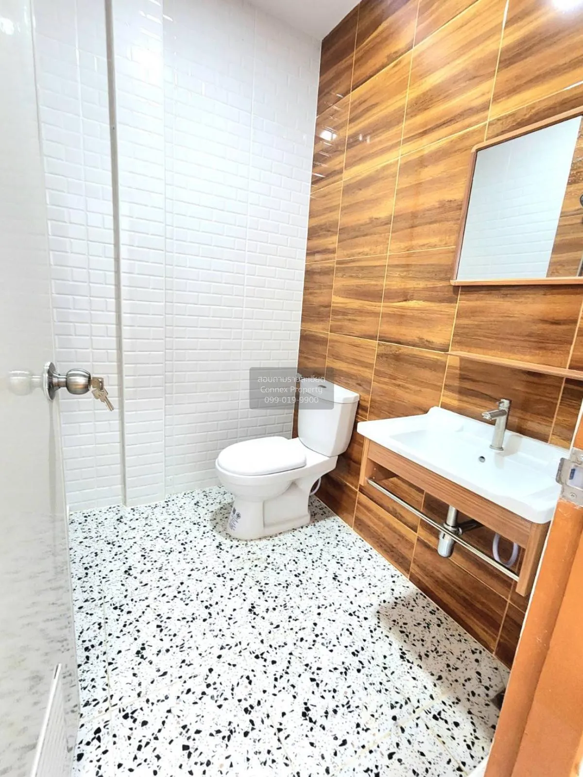 For Sale Townhouse/Townhome  , Asia Home Town , Sai Noi , Sai Noi