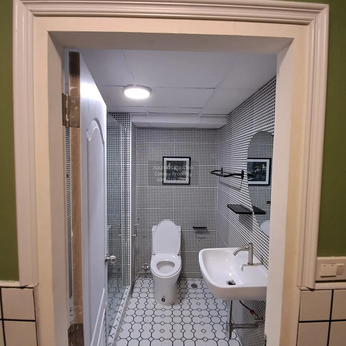 เช่าคอนโด  เดอะ วอเตอร์ฟอร์ด รอยัล สูท BTS-เสนานิคม  จันทรเกษม เข 3