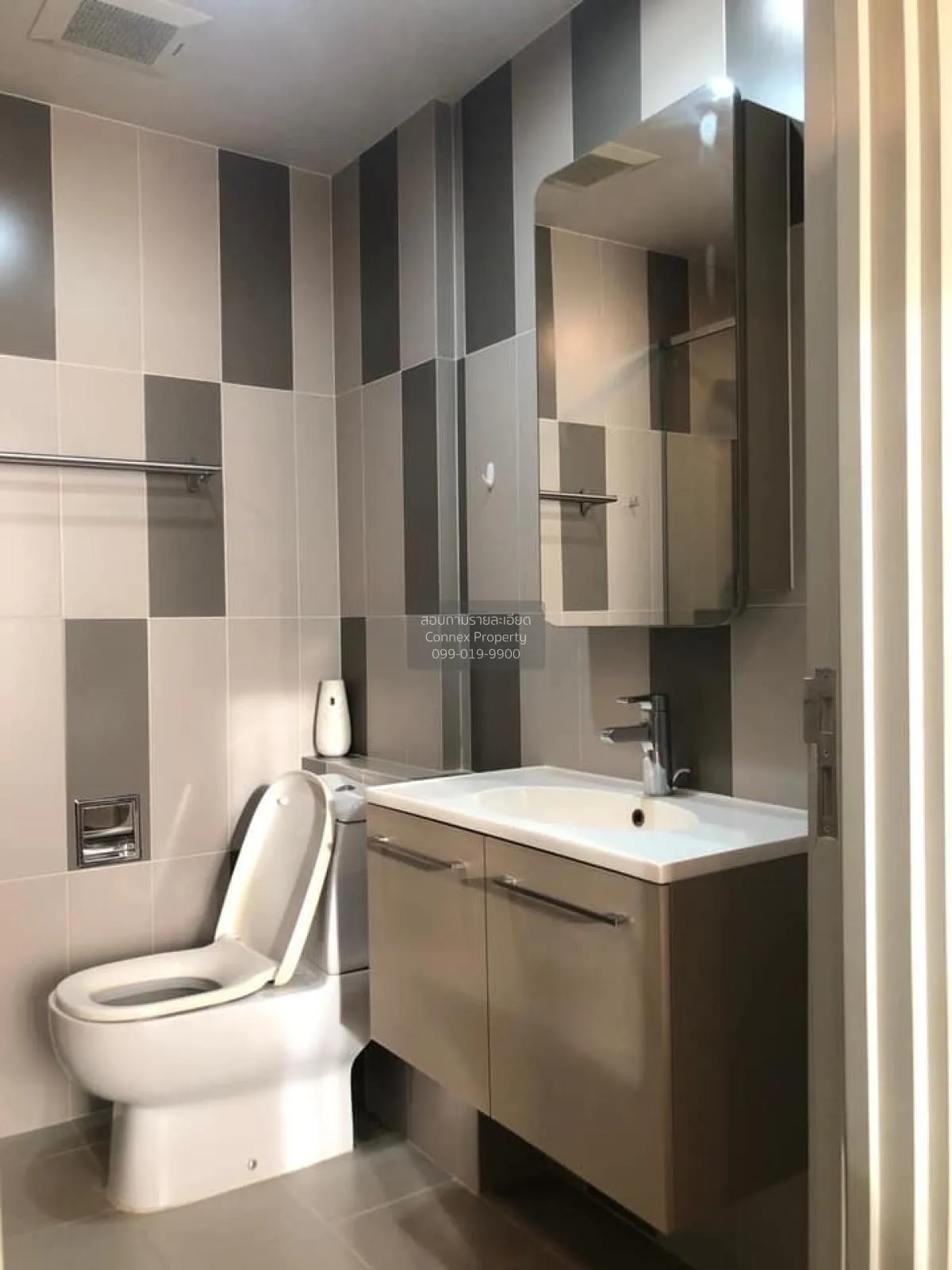 เช่าคอนโด  ออนิกซ์ พหลโยธิน BTS-สะพานควาย สามเสนใน เขต พญาไท กรุง