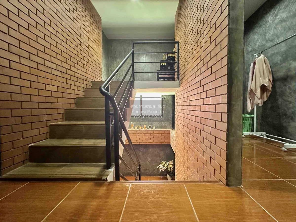 For Sale Single house,2-storey Lat Phrao 101 , Khlong Chan , Bang