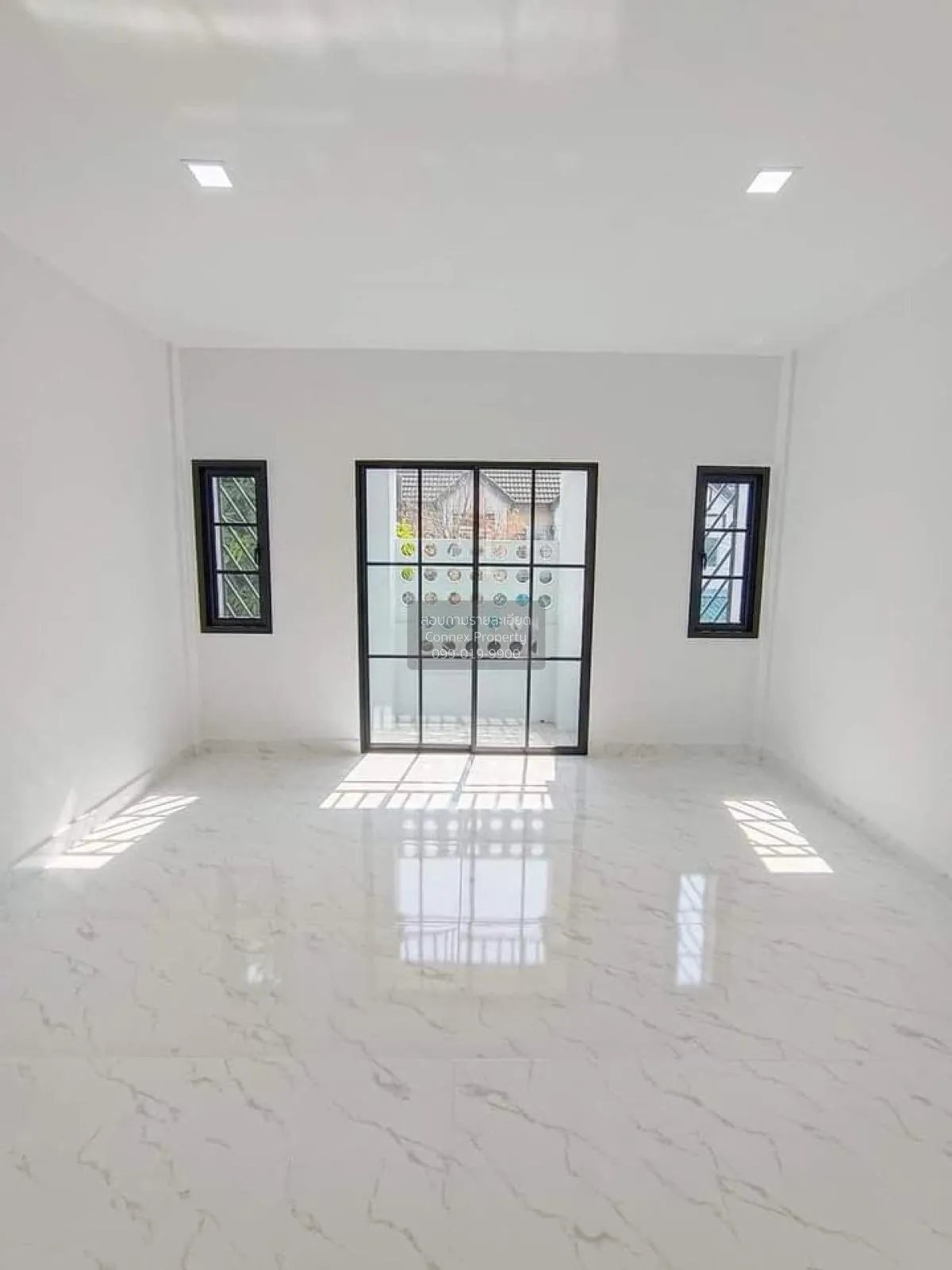 ขายทาวน์เฮ้าส์/ทาวน์โฮม  กฤษณา ร่มเกล้า 12 มีนบุรี เขต มีนบุรี กร