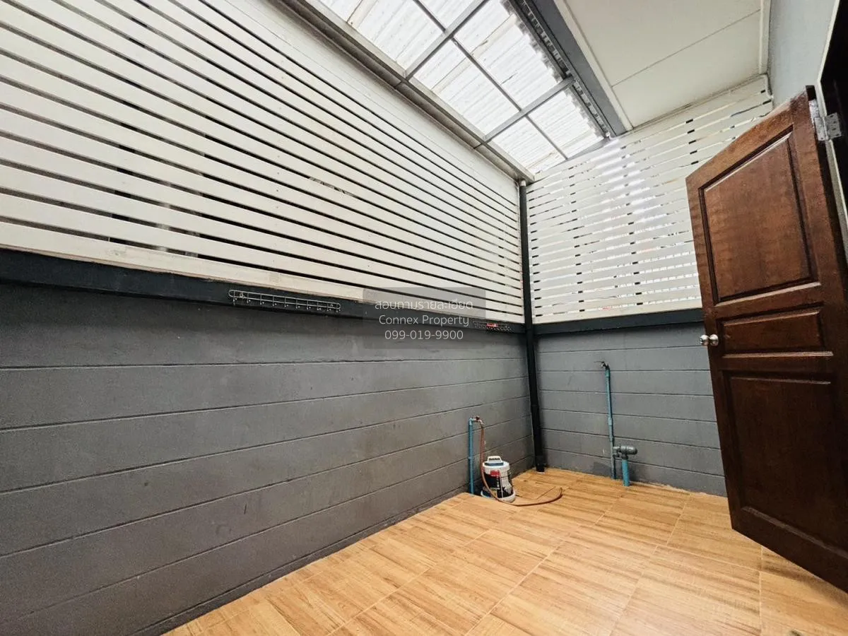 ขายทาวน์เฮ้าส์/ทาวน์โฮม  หมู่บ้านปาริชาติ 345 บางคูวัด เมืองปทุมธ