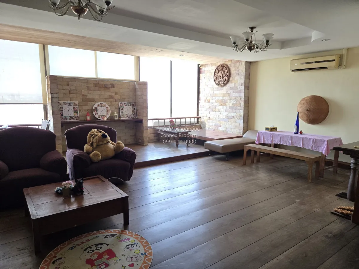 For Sale Condo , Country Complex , high floor , river view , BTS-