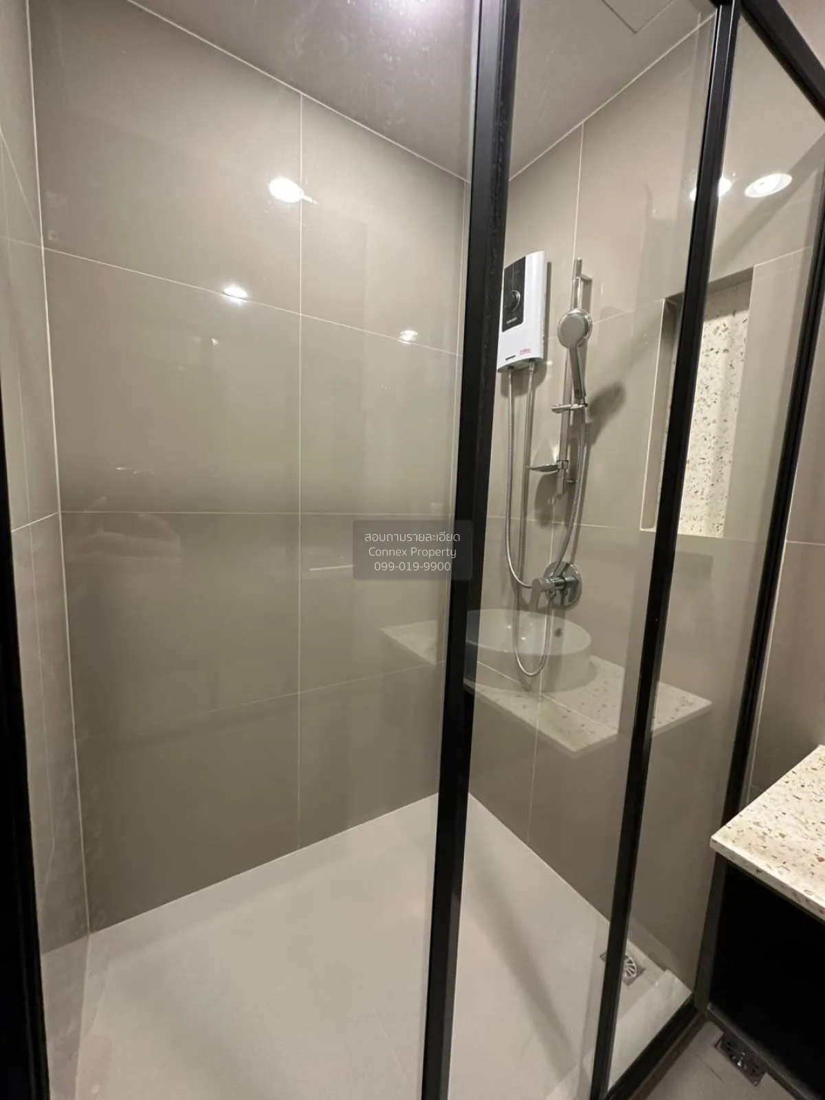 For Rent Condo , XT Huaikhwang , MRT-Huai Khwang , Huai Khwang , 